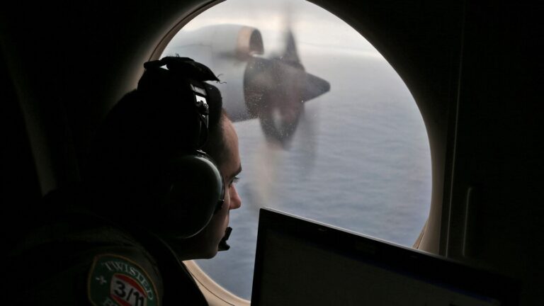 Fresh leer for Malaysia Airways Flight 370 begins in Indian Ocean