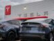 Tesla experiences 418,227 deliveries for the fourth quarter, down 16% Tesla experiences 418,227 deliveries for the fourth quarter, down 16%