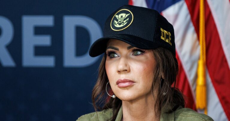 Trump administration to discontinuance transient protected scrape for Somalis