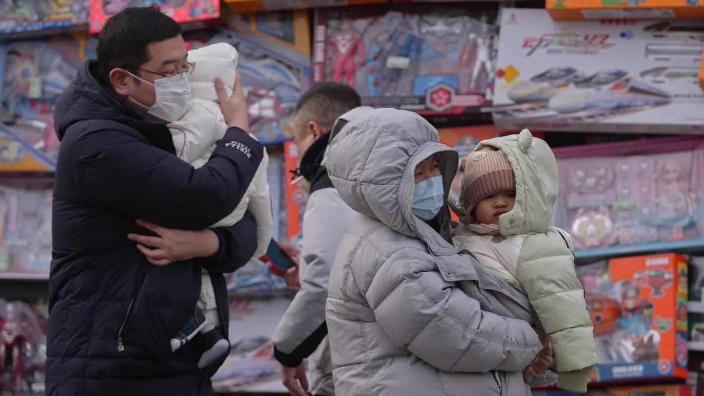 China’s population falls as births descend 17%