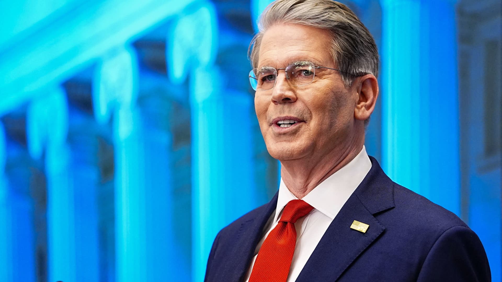 Bessent says Powell attending Supreme Court arguments on Lisa Cook dinner is a mistake