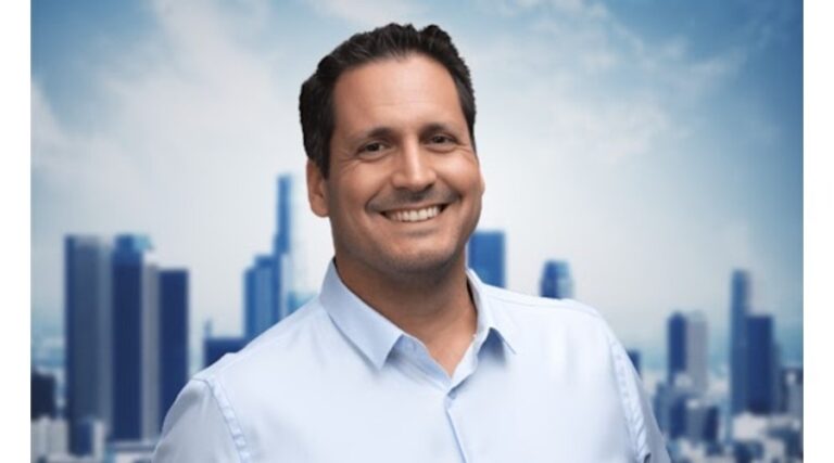 DealHub.io Stories Boost with $100M Contemporary Funding