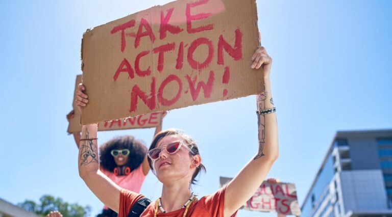 Louder in The united states, Quieter in Europe: Shareholder Activism Splits Investors