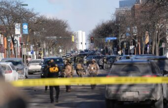NOT AGAIN: Federal officers shoot one other particular person in Minneapolis… Growing… NOT AGAIN: Federal officers shoot one other particular person in Minneapolis… Growing…