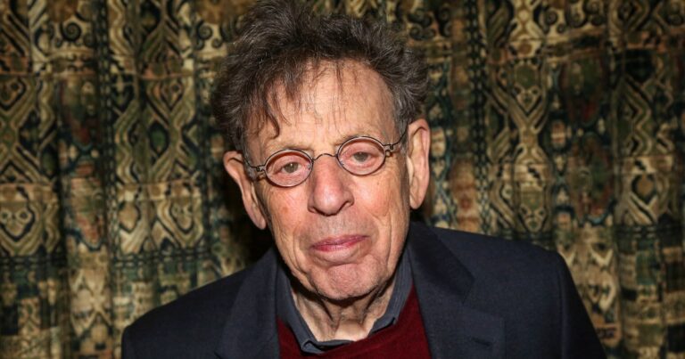 Philip Glass withdraws ‘Lincoln’ symphony from the Kennedy Heart