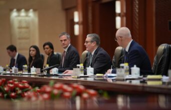 Starmer calls for UK to dangle a deeper relationship with China Starmer calls for UK to dangle a deeper relationship with China