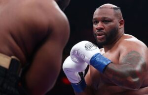 Boxer Miller’s toupee knocked off mid-fight in uncover… Boxer Miller’s toupee knocked off mid-fight in uncover…