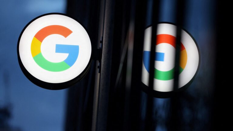 Nearly a thousand Google workers imprint letter urging firm to divest from ICE, CBP