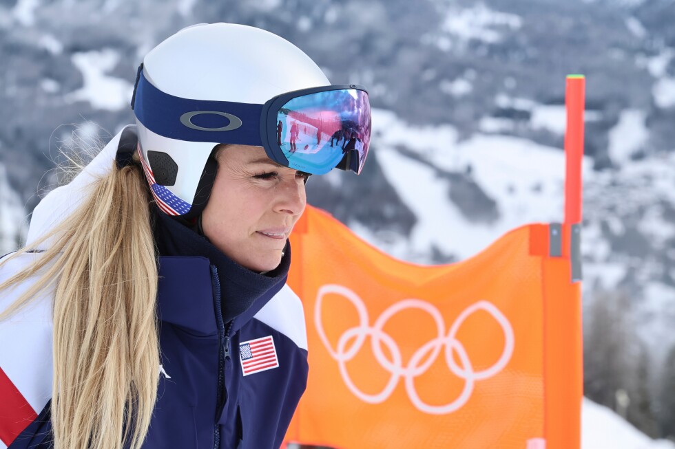 Lindsey Vonn says she has advanced tibia smash requiring a couple of surgical procedures after Olympic crash