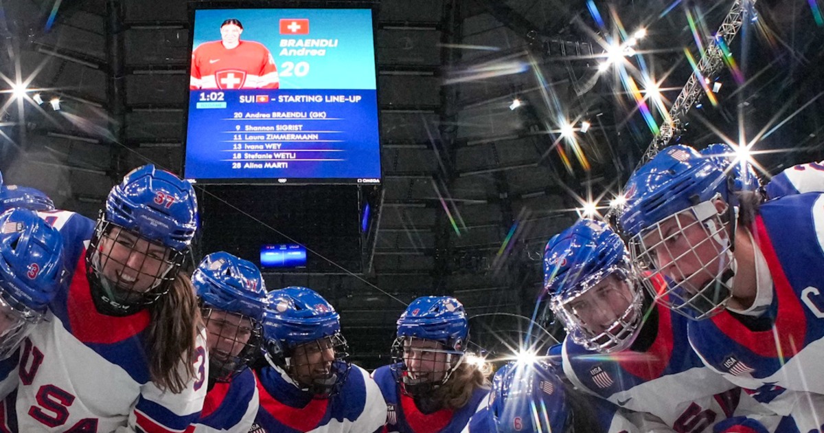 U.S. women’s hockey team defeated Switzerland 5-0