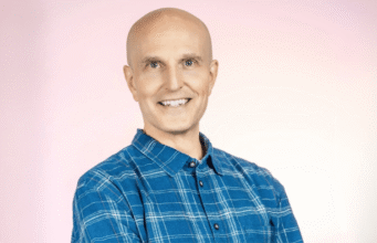 PopSockets founder David Barnett talks about constructing a viral business PopSockets founder David Barnett talks about constructing a viral business