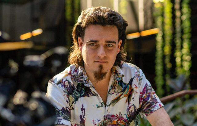 palmer-luckeys-retro-gaming-startup-modretro-reportedly-seeks-funding-at-1b-valuation.jpg Palmer Luckey’s retro gaming startup ModRetro reportedly seeks funding at $1B valuation