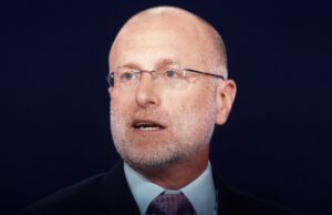 FCC chair threatens to revoke broadcasters’ licenses amid Trump comments on Iran protection FCC chair threatens to revoke broadcasters’ licenses amid Trump comments on Iran protection