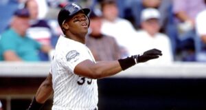Thomas sues White Sox for using name on jersey Thomas sues White Sox for using name on jersey