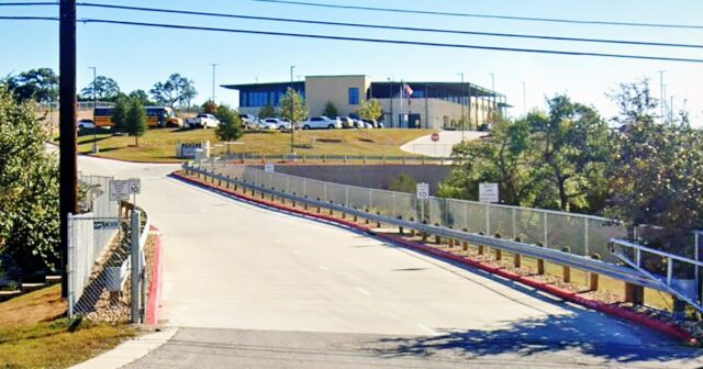 15-year-outdated Texas student shoots teacher at highschool, then dies at scene