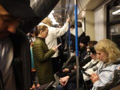 As Putin takes Russia off the grid, there are rising indicators of discontent As Putin takes Russia off the grid, there are rising indicators of discontent