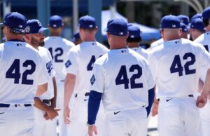 MLB celebrates Robinson’s legacy, dons No. 42 MLB celebrates Robinson’s legacy, dons No. 42