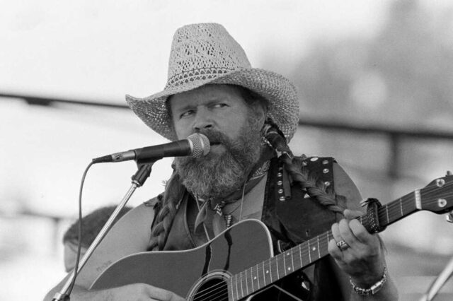 Outlaw nation singer-songwriter David Allan Coe has died