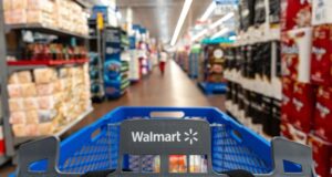 OnePay Hits $4 Billion as Brokerage-as-a-Service Pulls Walmart Into Robinhood Bustle OnePay Hits $4 Billion as Brokerage-as-a-Service Pulls Walmart Into Robinhood Bustle