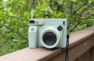 The Instax Large 400 builds on speedy photography’s simplicity and stretches it, actually The Instax Large 400 builds on speedy photography’s simplicity and stretches it, actually