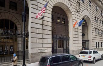 Lady provides initiating ‘on courtroom bench’ in some unspecified time in the future of arraignment in Brooklyn Lady provides initiating ‘on courtroom bench’ in some unspecified time in the future of arraignment in Brooklyn