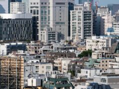 Japan’s economy grows at annualized 2.1% charge in first quarter, beating expectations Japan’s economy grows at annualized 2.1% charge in first quarter, beating expectations