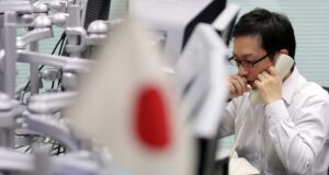 Japan’s Nikkei 225 tops 65,000 for first time as oil falls on Hormuz reopening hopes Japan’s Nikkei 225 tops 65,000 for first time as oil falls on Hormuz reopening hopes