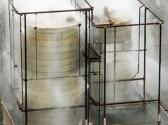 Skill crack on California toxic chemical tank could maybe additionally ease stress as officials stagger to pause explosion Skill crack on California toxic chemical tank could maybe additionally ease stress as officials stagger to pause explosion