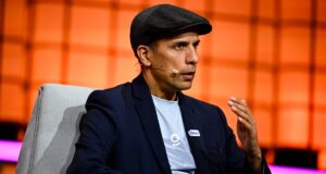 Glean’s top line crosses $300M as AI funds-cutting becomes its fundamental promoting level Glean’s top line crosses $300M as AI funds-cutting becomes its fundamental promoting level