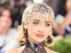 Sabrina Carpenter granted restraining command against alleged stalker she says tried to win in her dwelling Sabrina Carpenter granted restraining command against alleged stalker she says tried to win in her dwelling
