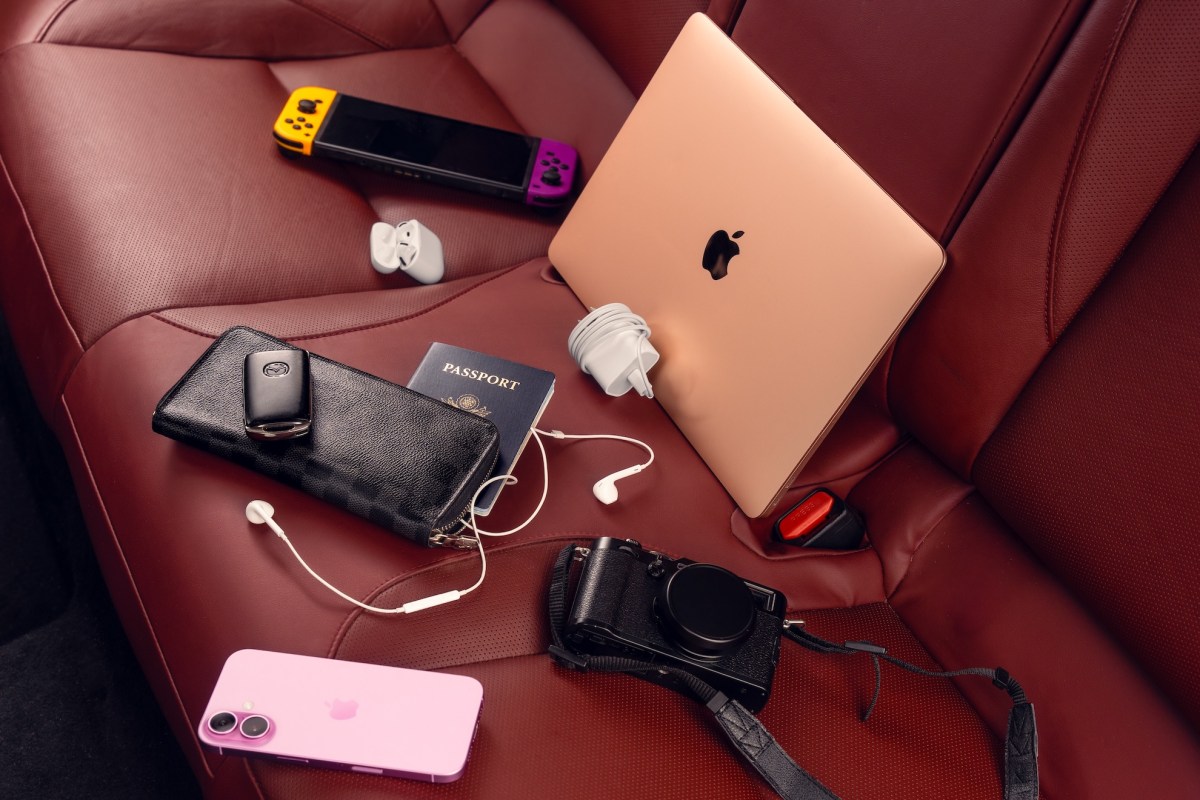 squishmallows-dentures-and-an-i-heart-sizzling-dads-get-uber-has-discovered-hundreds-6a2055f83305b.jpg Squishmallows, dentures, and an ‘I Heart Sizzling Dads’ get: Uber has discovered hundreds of objects left in robotaxis