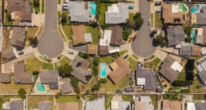 Sellers are pulling homes off the market at the quickest tempo since 2020 Sellers are pulling homes off the market at the quickest tempo since 2020