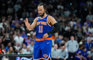 KNICKS WIN! KNICKS WIN!