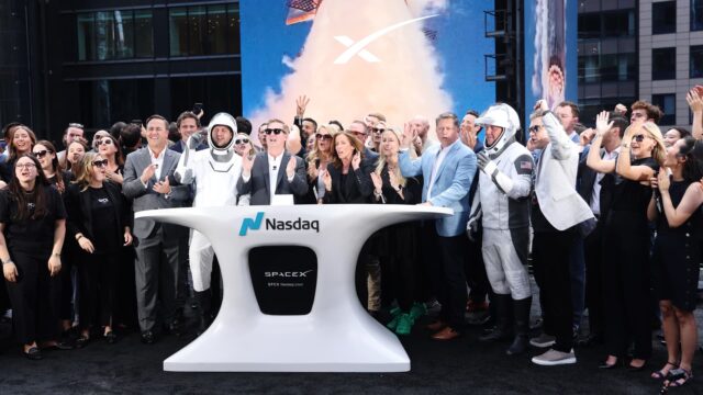 spacex-good-points-6-as-it-begins-first-pudgy-day-of-trading-after-characterize-debut.jpg SpaceX good points 6% as it begins first pudgy day of trading after characterize debut