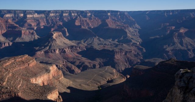 3-of-us-die-from-apparent-warmth-associated-ailments-at-broad-canyon-nationwide-park.jpg 3 of us die from apparent warmth-associated ailments at Broad Canyon Nationwide Park