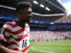 Football vs. fútbol: Who’s the absolute top Freeman? Dad Antonio salutes son Alex Football vs. fútbol: Who’s the absolute top Freeman? Dad Antonio salutes son Alex