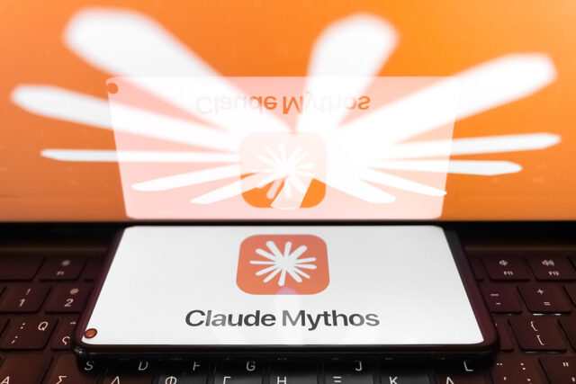 Trump Admin releases Anthropic  Mythos to be feeble by more than 100 US companies, companies