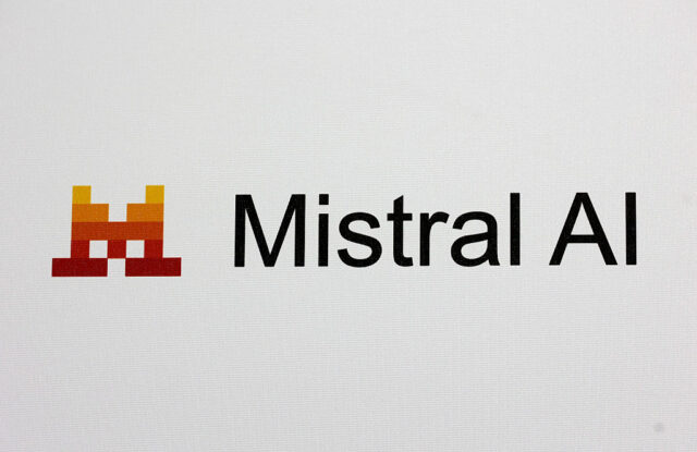 whats-mistral-ai-the-total-lot-to-perceive-about-the-openai-competitor.jpg What’s Mistral AI? The total lot to perceive about the OpenAI competitor