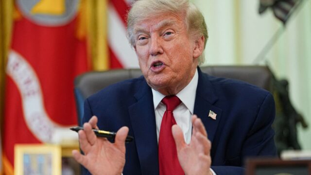 trump-proposes-20-toll-on-cargo-by-contrivance-of-strait-of-hormuz-restarts-iran-blockade.jpeg Trump proposes 20% toll on cargo by contrivance of Strait of Hormuz; restarts Iran blockade