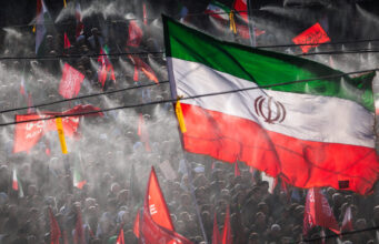 Trump publicizes release of U.S. citizen held in Iran since 2024 Trump publicizes release of U.S. citizen held in Iran since 2024