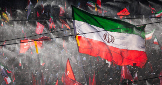 trump-publicizes-release-of-us-citizen-held-in-iran-since-2024.jpg Trump publicizes release of U.S. citizen held in Iran since 2024