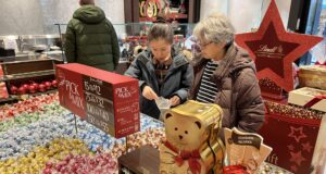 Cocoa costs are easing. So why is chocolate peaceful so pricey? Cocoa costs are easing. So why is chocolate peaceful so pricey?
