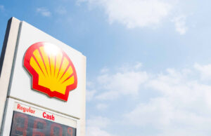 Shell posts supreme quarterly profit in four years as Iran battle boosts oil and gasoline prices Shell posts supreme quarterly profit in four years as Iran battle boosts oil and gasoline prices