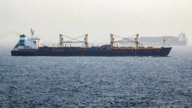 Oil rises as Iran’s draft conception sees U.S. and Israel banned from Strait of Hormuz