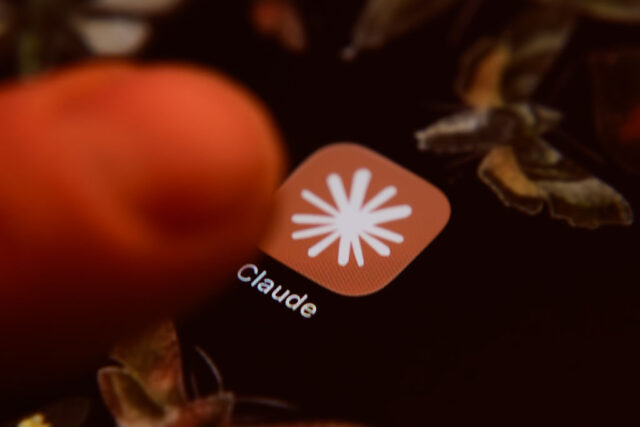 Some Claude users are inflamed that Anthropic’s unusual watermarks will earn them the usage of it at their jobs, lessons